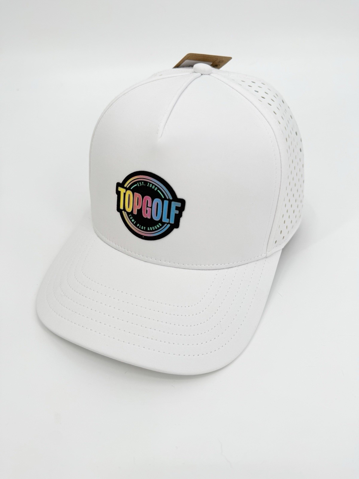 Men&rsquo;s Snapback Hat Perforated Vented Golf Cap White