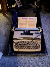 1976 Electric Typewriter thumbnail