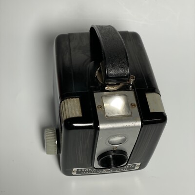 Vintage 1949's Black Mid Century Brownie Hawk Eye Box Camera | eBay