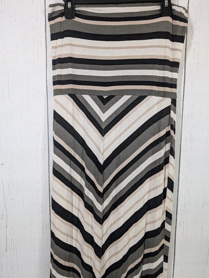 Jeans By Bufflo Talla XL Mujer Tostado Negro Blanco Estampado a Rayas Maxi Falda Informal Foto 3 de 4