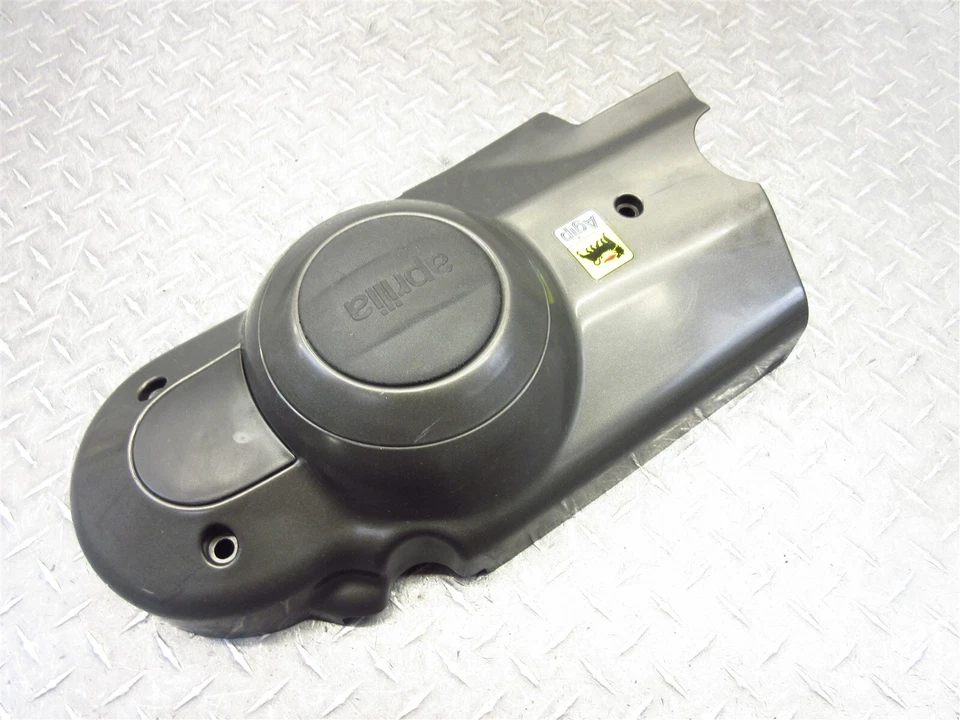 2006 06-08 Aprilia Scarabeo 250 OEM Transmission Crank Case Engine Cover - Image 3 of 4