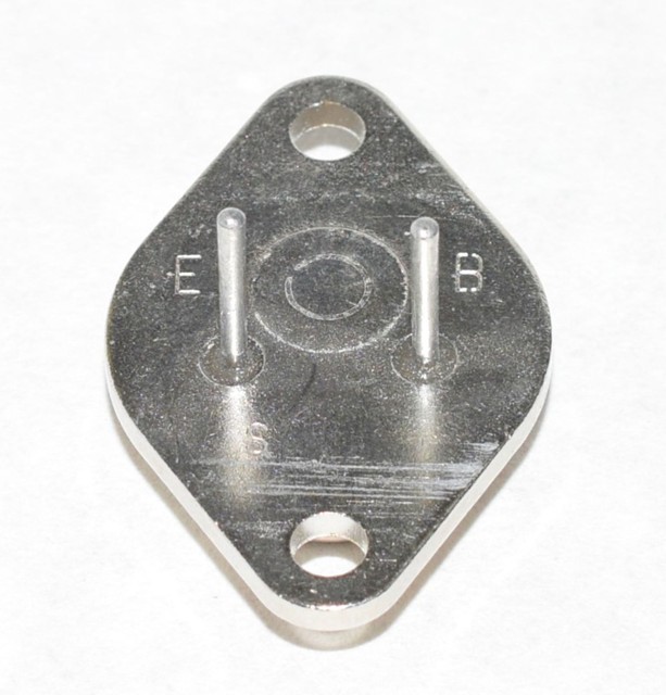 MA7805 TESLA LOT OF 1 POSITIVE VOLTAGE REGULATOR 2A 5V TO-3 LM7805 ...