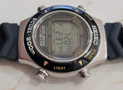 SEIKO S800 SCUBA AIR DIVER'S 200M VINTAGE DIGITAL WAT… - Gem