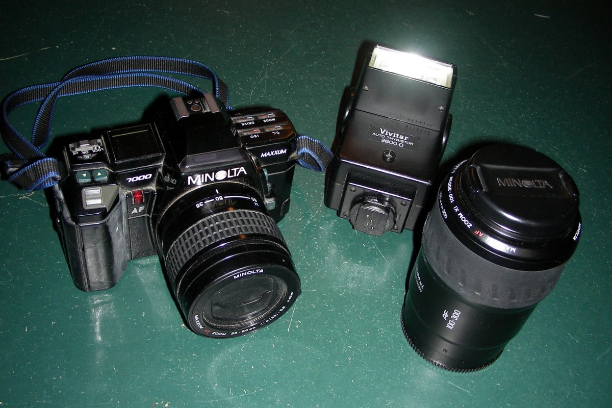 Minolta Maxxum 7000i aka Dynax and a-7000i | Chasing Classic Cameras