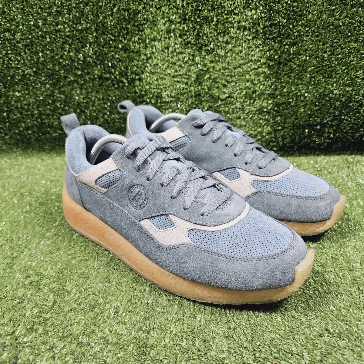 Super Rare Clarks Ronnie Fieg X Kildare Salmon Grey Suede Sneaker Chukka 9 US  M Ronnie Fieg Casual Shoes for Men for sale | eBay main image 2