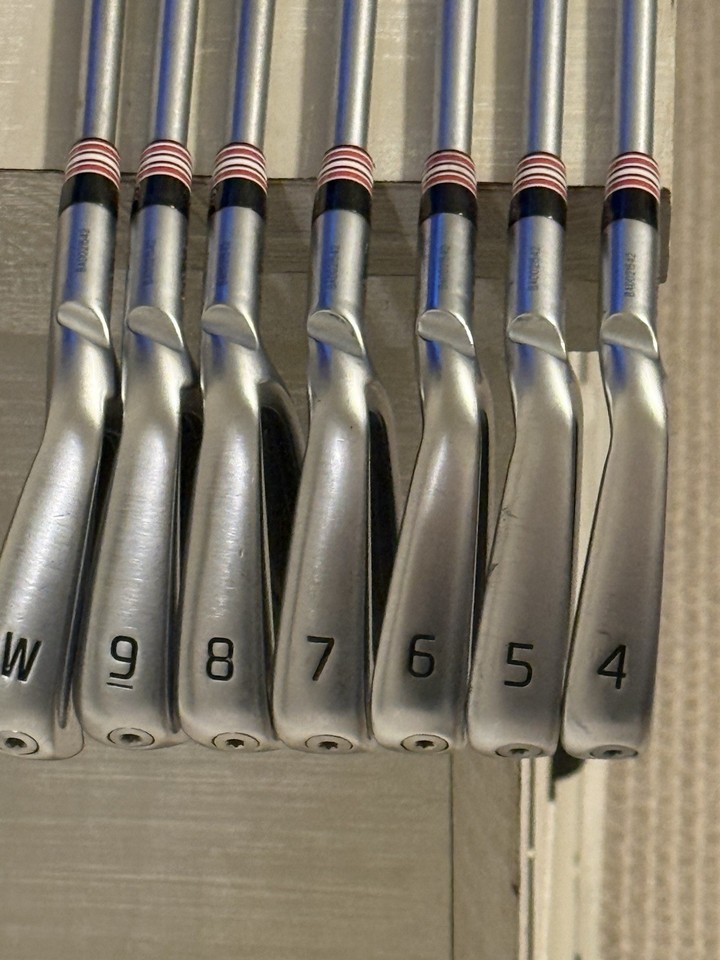 Fer Set Ping Blueprint S 4-PW – Flex Stiff N.S.Pro Modus3 Tour 115 – Lie Angle Orange – Reconditionné