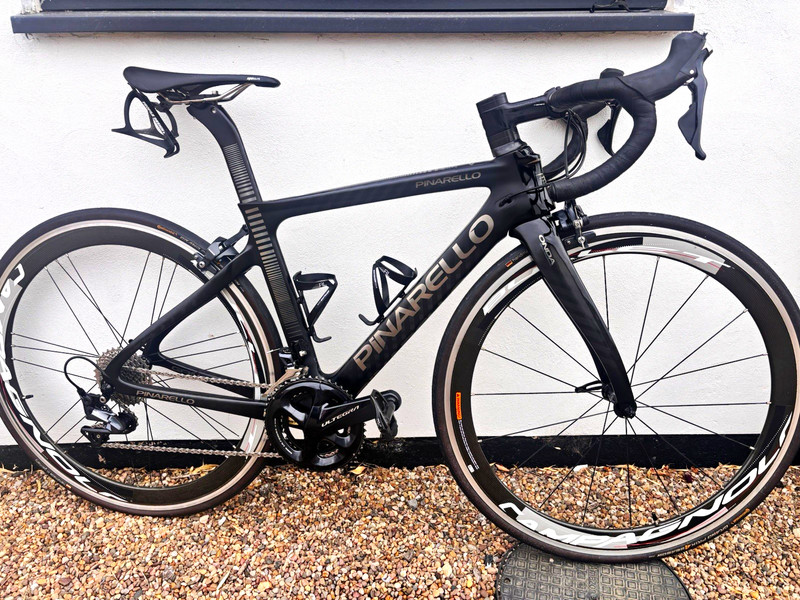 Pinarello Gan S Carbon Fibre Road Bike 44-46 Frame Black 700C 11sp Rim Brake