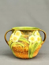 Roseville JONQUIL 525 5" Two Handled Vase c. 1930s
