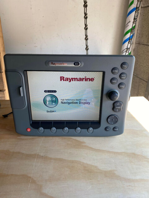 Raymarine E80 Classic MFD Display Chartplotter Radar Fishfinder E02011