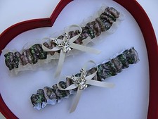   NEW  Mossy Oak Camouflage Camo Ivory Wedding Garter Prom Hunting Chick Deer