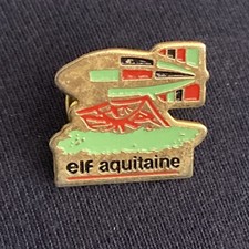 ELF-AQUITANE Blimp Airship - Oil & Petrol Advertising Promo Pin Badge