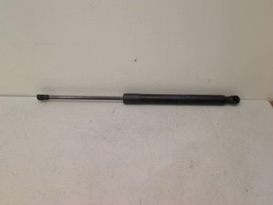 GASDRUCKFEDER HINTEN GAS STRUT REAR Volkswagen Golf VI (5K1) 2013 5K6827550B