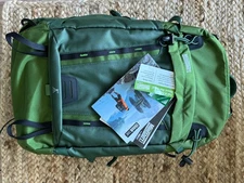 Think Tank Photo Backlight, 4.8 gal (18L) Woodland Green -U.S. ONLY!