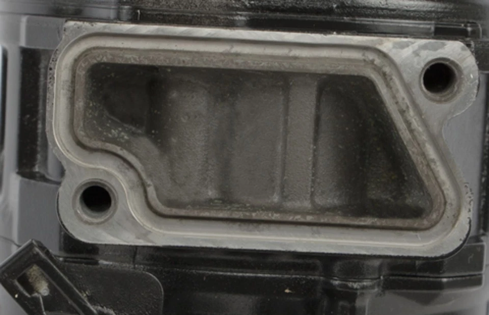 Compresor de aire acondicionado Four Seasons 67305 para modelos BMW seleccionados 01-11 Foto 3 de 4