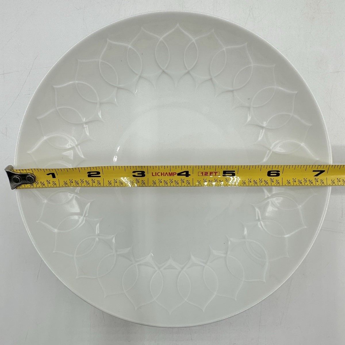Vintage Lotus White 6 Piece Place Setting By Bjørn Wiinblad For