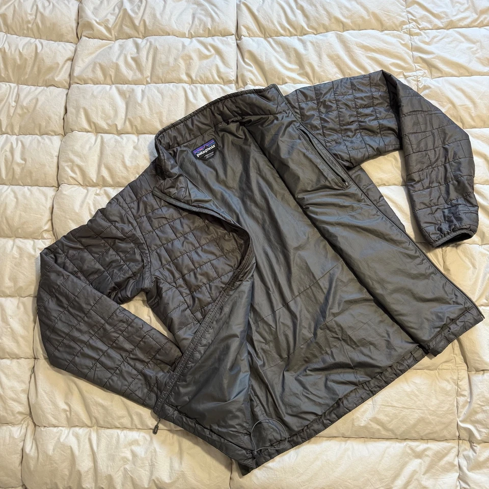 Patagonia Hombres Nano Puff, Cremallera Completa Ligera Chaqueta Aislante, Gris, Grande Foto 3 de 4