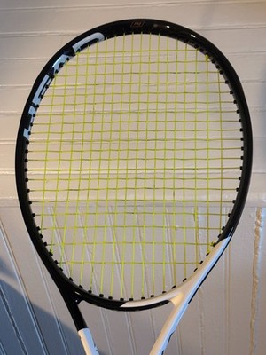 Head Speed Pro 2022 18x20 4 1/2 Tennis Racket - 7.5/10
