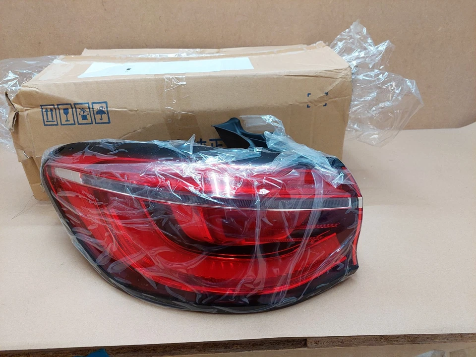 MG HS Rear Left Side Outer Taillight Tail Light 10420733 2018-2023 Genuine NEW - Image 4 of 4