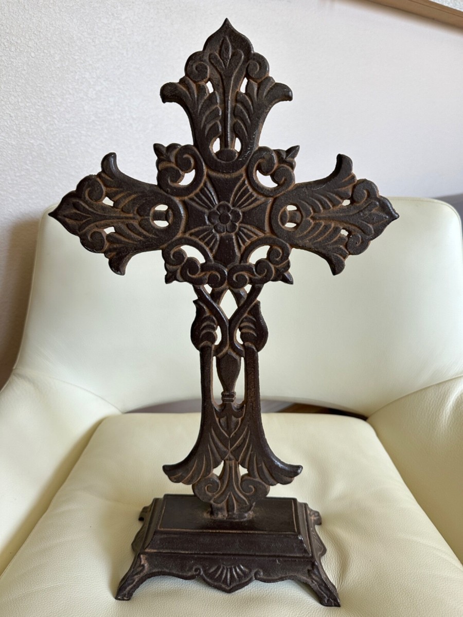 VINTAGE Cast Iron Metal Cross 21