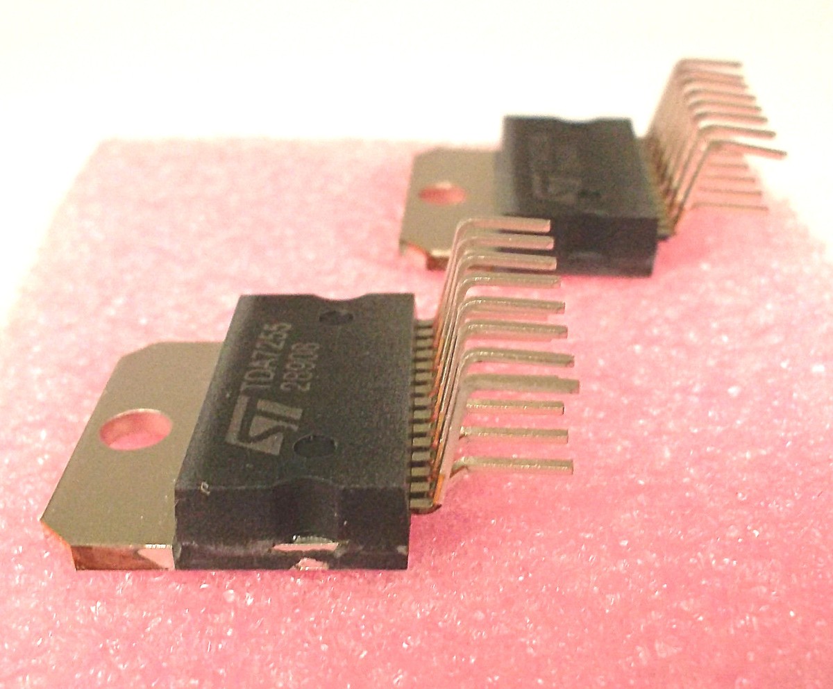 2 pieces TDA7255 | 22W FRONT REAR OR BRIDGE CAR RADIO AMPLIFIER IC