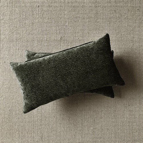 Forest Textured Velvet Lumbar Pillow Cover 11x21 - 第 5/6 張圖片