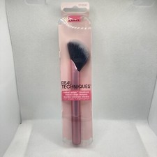 Real Techniques Rebel EDGE for blush + highli...