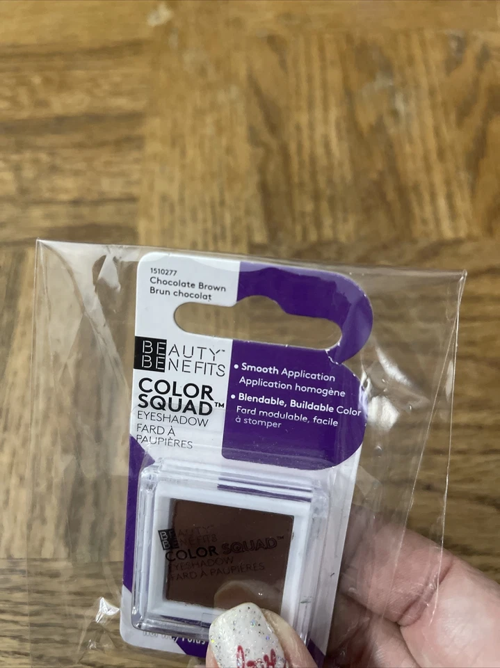 Beauty Benefits Color Squad 眼影巧克力棕色罕见数量有限 — 第 2/4 张图片