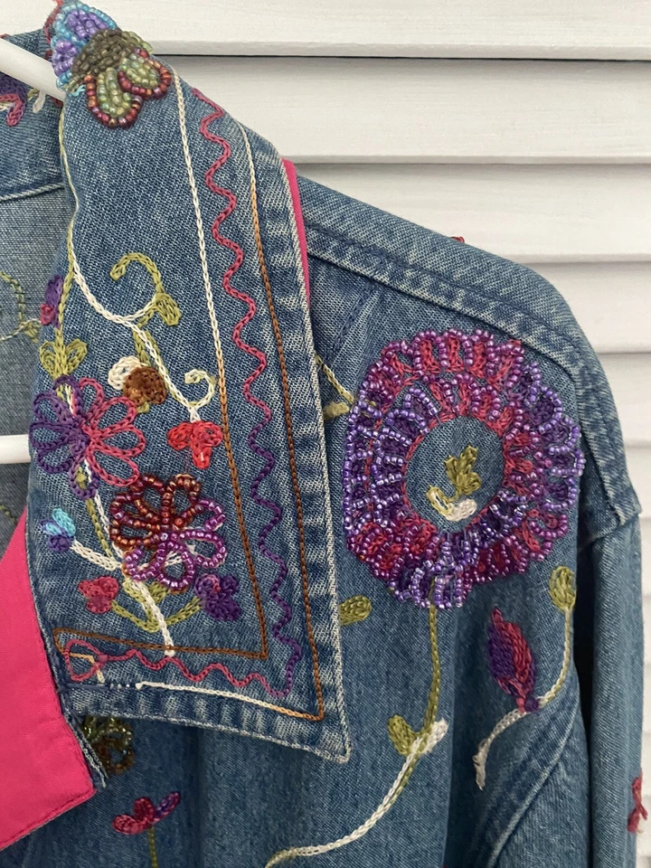 The Quacker Factory Women's Jacket Shirt Embroidered Denim Butterfly Blue Size L - Image 3 of 4