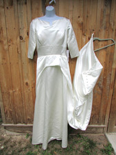 JJ's House Ivory Satin 3/4 Sleeve WEDDING DRESS Long Trains Buttons Back Size 14