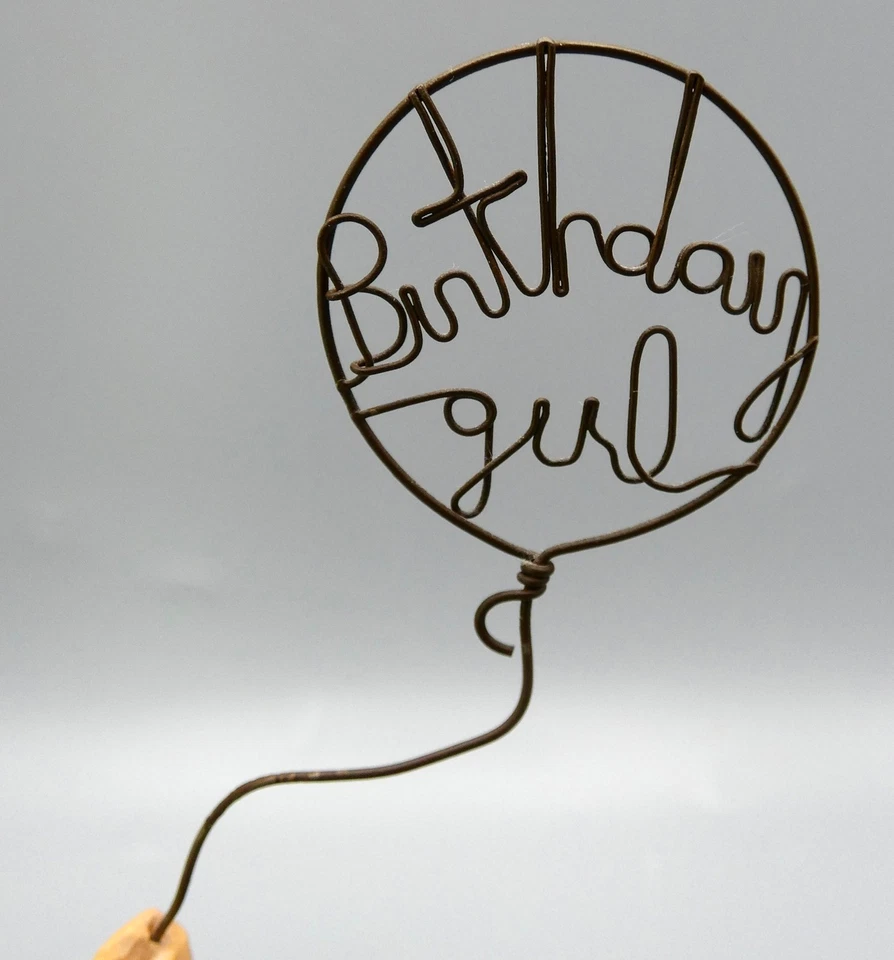 Willow Tree Birthday Girl Figurine 2005 Susan Lordi - Very Good Condition - Image 2 of 4