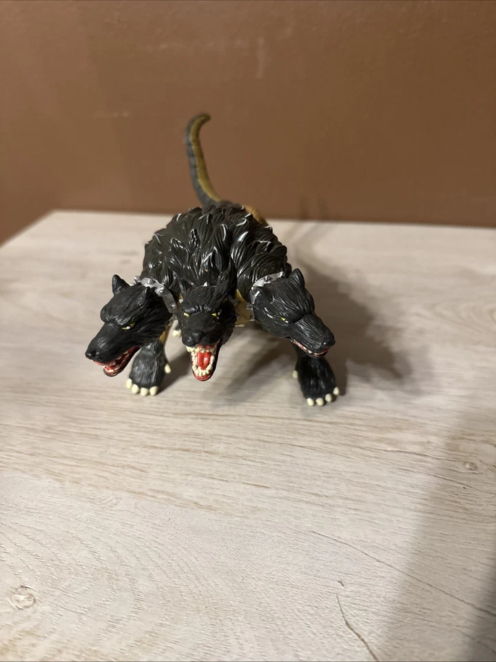 Boneco de ação 1996 ToyBiz Hercules The Legendary Journeys CERBERUS Monster - Imagem 2 de 4