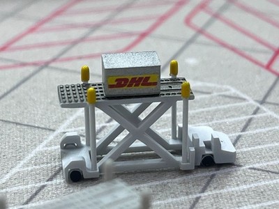 3D printing 1/400 airplane Dock Lift  Unpainted/1pc