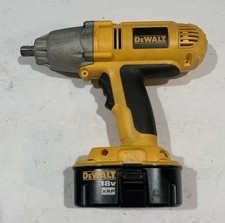 Dewalt Dw059 Heavy Duty 18v 12 Cordless Impact Wrench Wbattery Tested Works