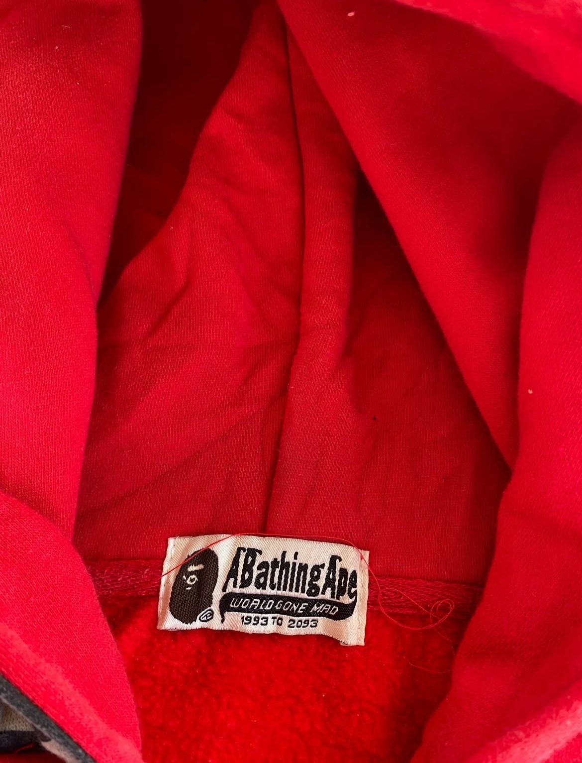 A Bathing Ape BAPE Shark Full Zip Hoodie Red Green Camo WGM Size L thumbnail 9