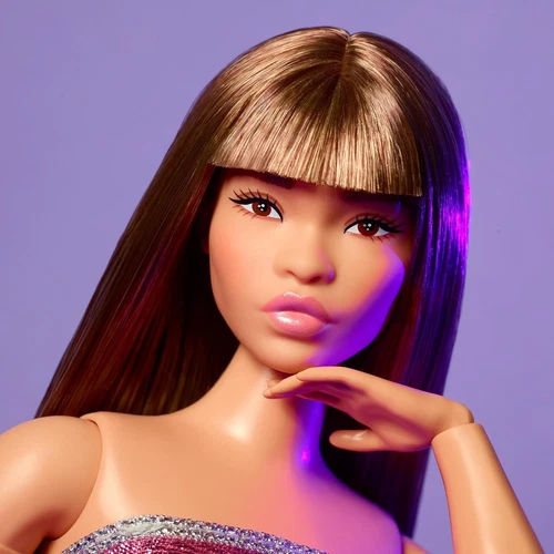 BARBIE SIGNATURE LOOKS 24 Curvy Bambola Edizione Speciale Limitata Mattel HRM16 - Foto 3 di 6