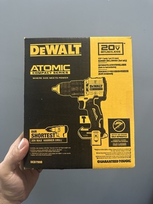 DEWALT ATOMIC 20V MAX Brushless 1/2in Keyless Hammer Drill/Driver DCD799B