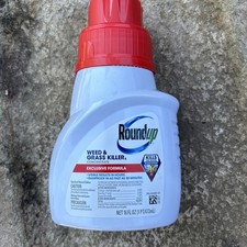 Roundup Weed/Grass Killer Concentrate Makes 5 Gallons - 16 fl. oz.