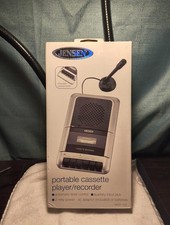 Jensen MCR-100 Portable Cassette Player  Recorder Built In Microphone New