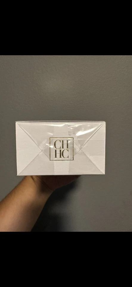 CH by Carolina Herrera - Colonia en aerosol EDT de 3,4 OZ para hombres Foto 3 de 4