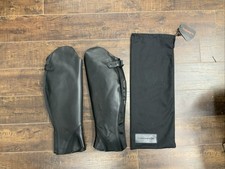 Freejump schwarze Leder Mini Chaps XXL Reiten Halbchaps inklusive Aufbewahrungstasche