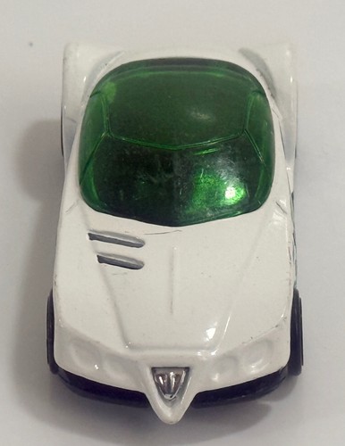 2013 Hot Wheels Mattel Golden Arrow White W/ Green Roof #25. Diecast - Picture 5 of 8