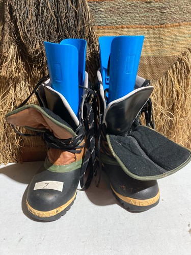 Size 7 Airwalk Snowboard Boots - Picture 5 of 7