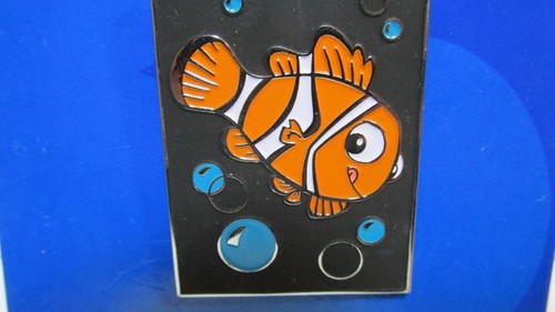 Disney Vintage NWT Pixar Finding Nemo Keychain Key Chain - Picture 2 of 3