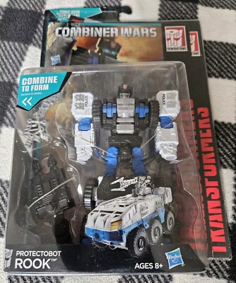 Transformers Combiner Wars Protectobot Rook Nib