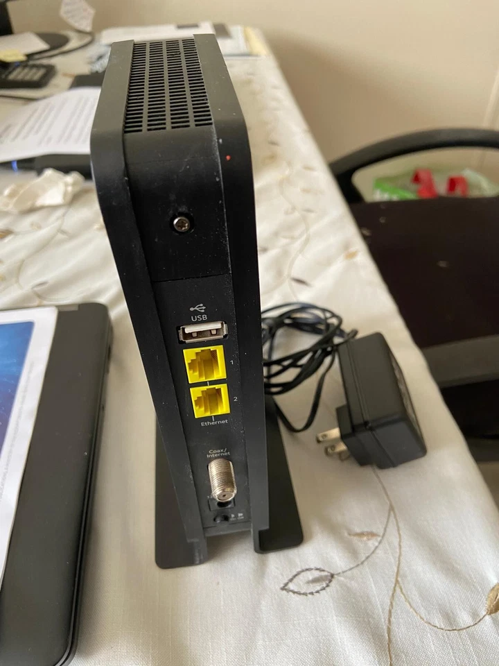 Cable módem router Netgear N600 modelo C3700  Foto 3 de 4