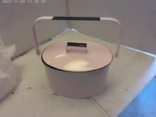 Decorative enamelware pail with lid and handle (Pink)
