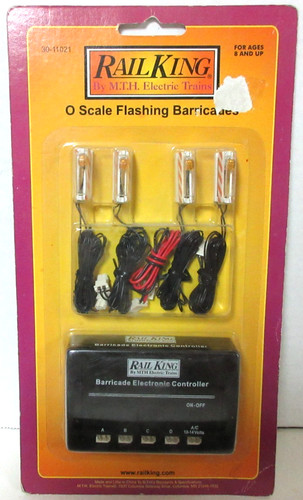 JUEGO DE 4 BARRICADAS DE CONSTRUCCIÓN INTERMITENTES MTH RAILKING O 30-11021 | Zustand: New