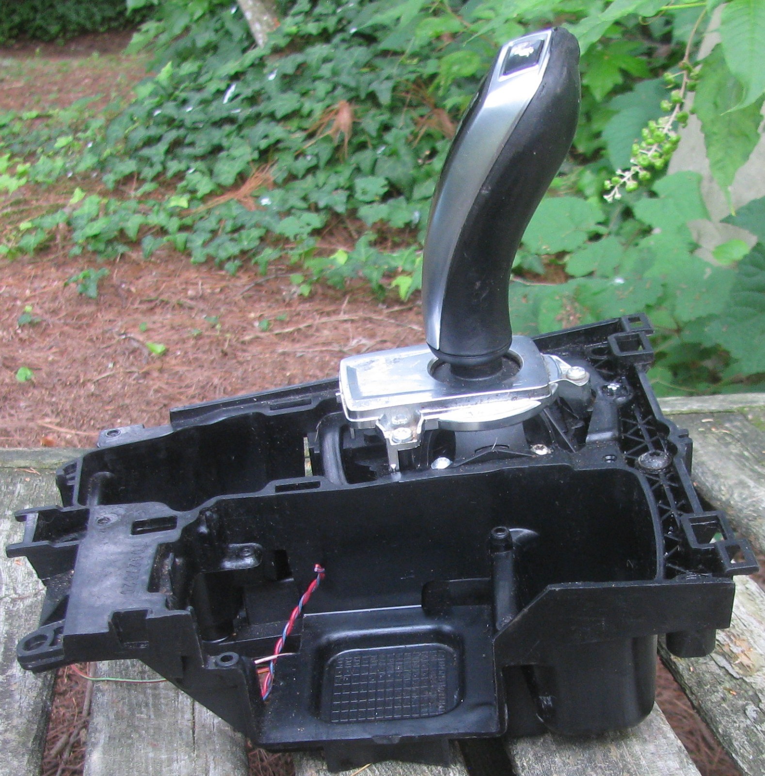 Picture 4 of 8