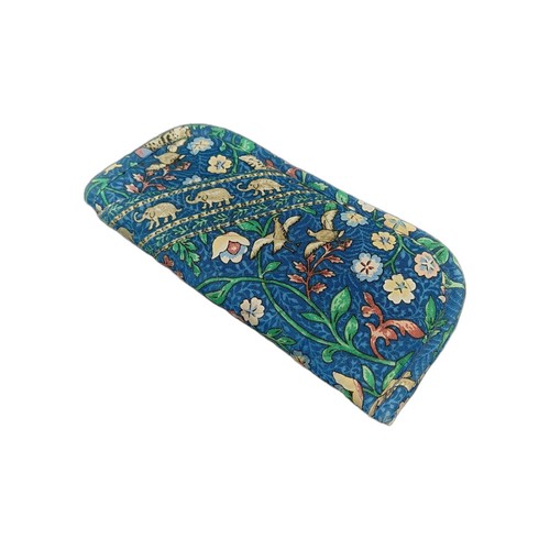 Vera Bradley Doppel Brillenetui Animal Kingdom Elefant Blumen Stoffetui