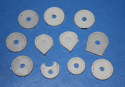 Citadel WFB Orks & Goblins Shields x 11 Kunststoff lackiert
